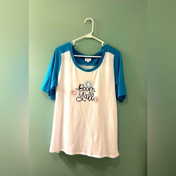 NWOT … LULAROE “Size: M” BOOM Y’ALL T-Shirt - Picture 1 of 3